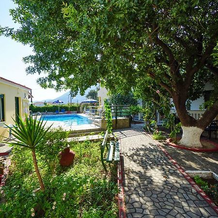 Albatross Aparthotel Marathokampos Bagian luar foto