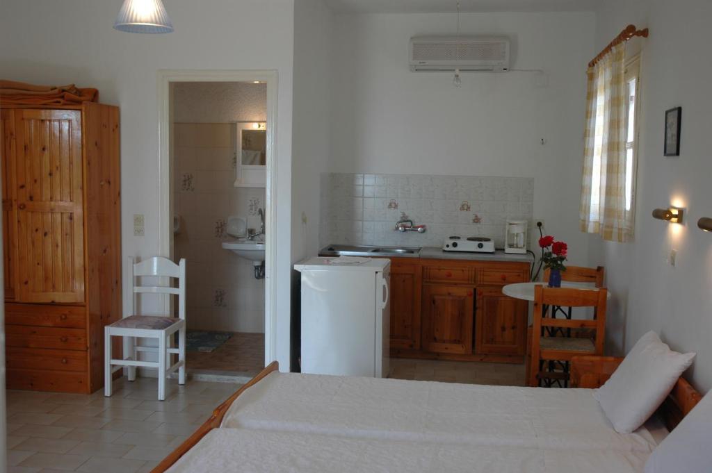 Albatross Aparthotel Marathokampos Ruang foto