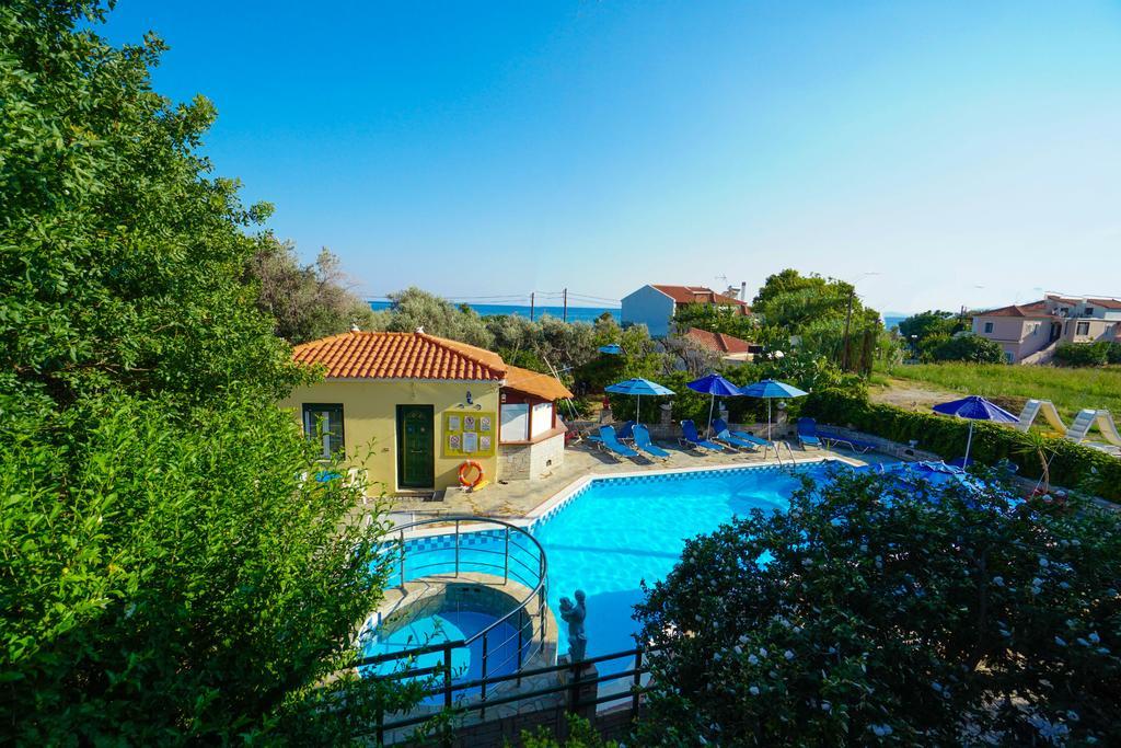 Albatross Aparthotel Marathokampos Bagian luar foto